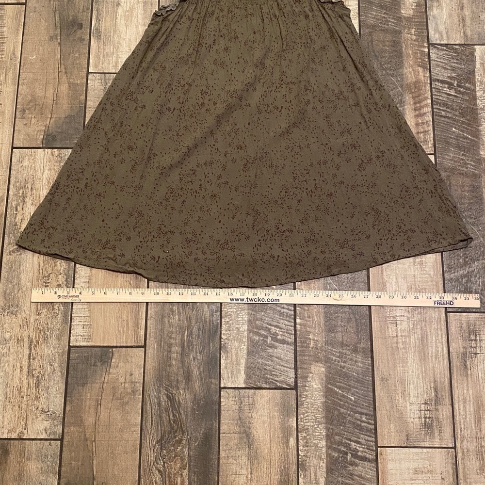 Bohme Sleeveless Olive Dress - Picture 8 of 11